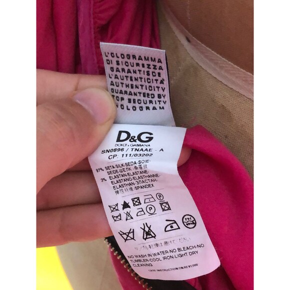 Y2K D & G. DOLCE & GABBANA SILK Ruched Pink Halter Top W/Exposed Zipper. As Is - Picture 9 of 10